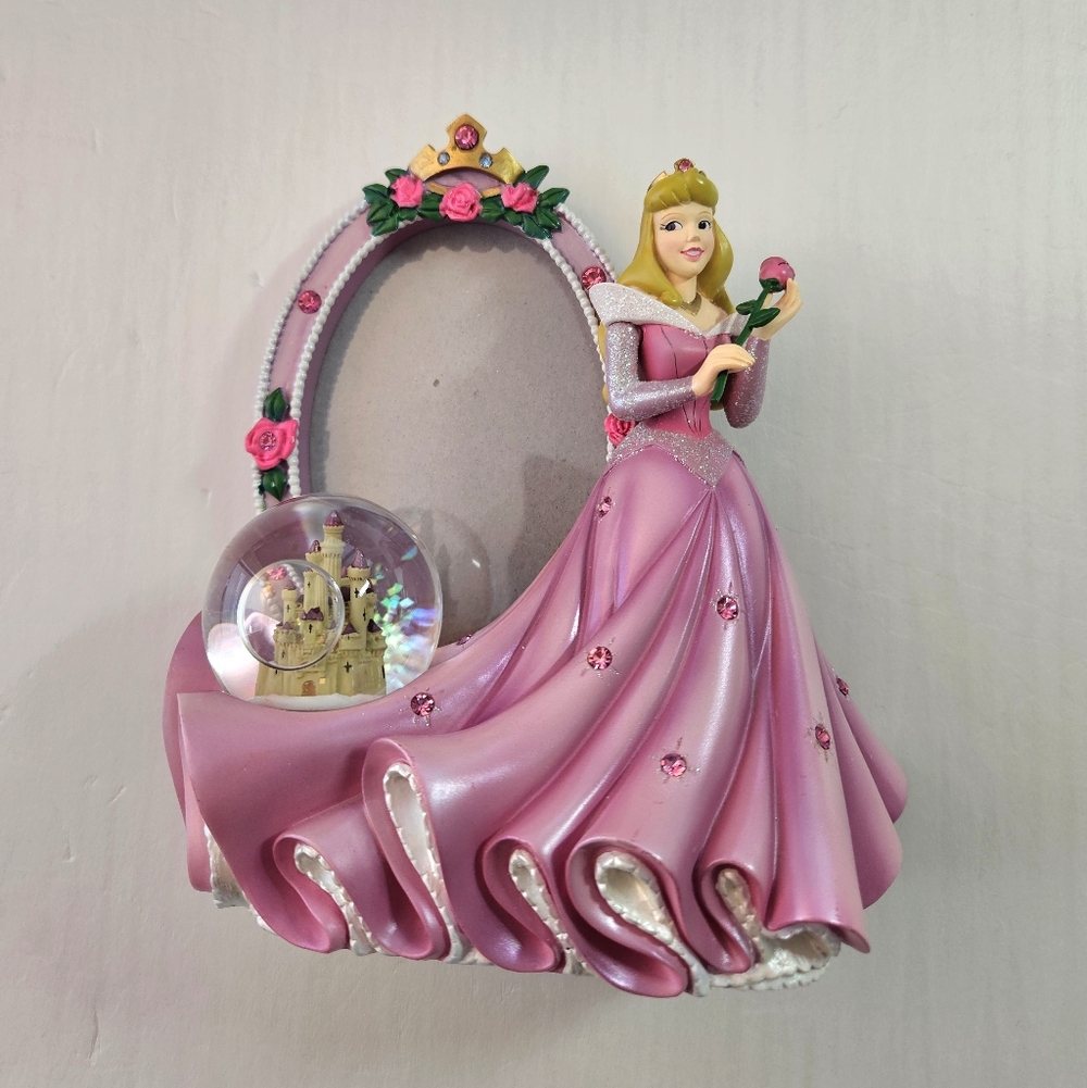 **SOLD**Disney Parks Sleeping Beauty Picture Frame with Mini Water Globe